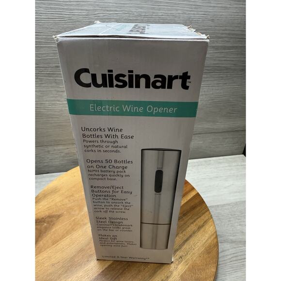 Cuisinart CWO-25 Electric Wine Opener Stainless Steel Charging Base - Picture 4 of 7